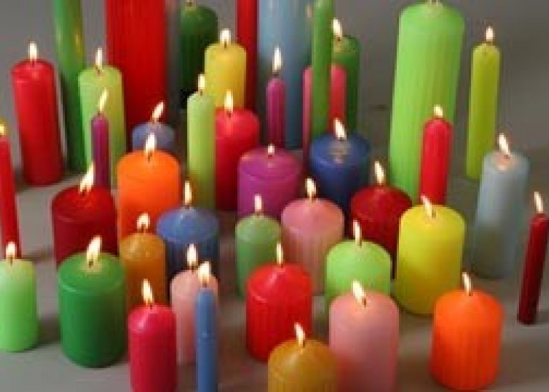 Что обозначает цвет свечи?