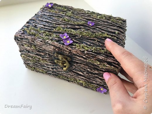DIY Красивая шкатулка своими руками | Папье-маше | Имитация коры дерева
