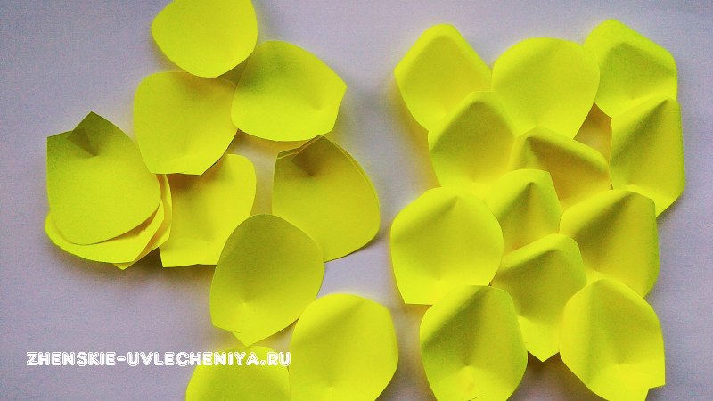 лепестки розы из бумаги