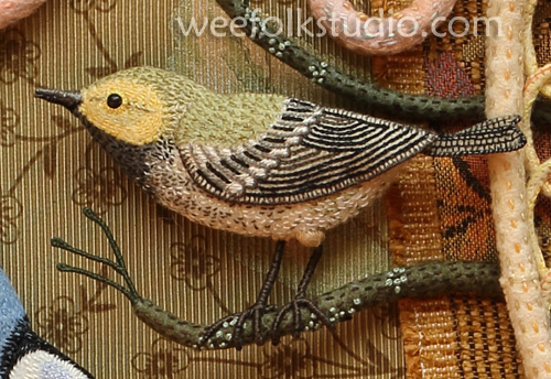 Райские птицы из войлока с вышивкой