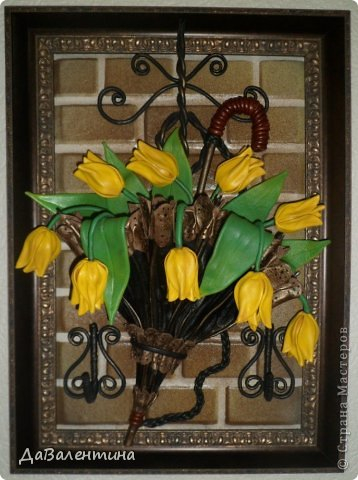 Панно из кожи. Желтые тюльпаны в зонтике (1) (358x480, 164Kb)
