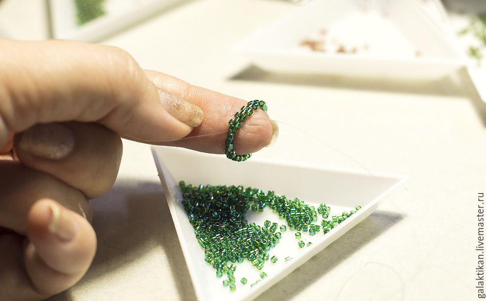 Процесс изготовления цветка-брошки «Фантазия» с кристаллом Swarovski, фото № 2
